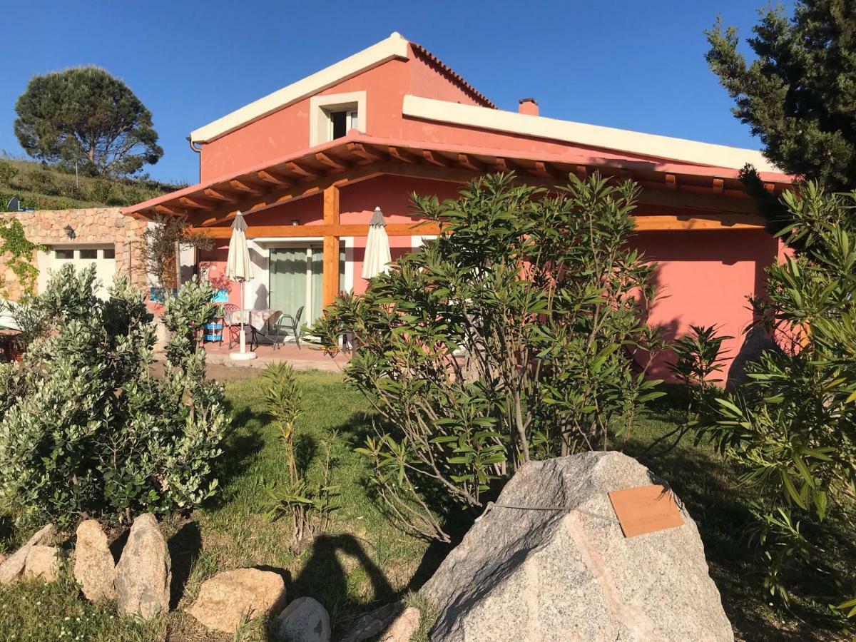 Vila Stazzo La Foci Soluzioni Vista Mare Aglientu Exteriér fotografie