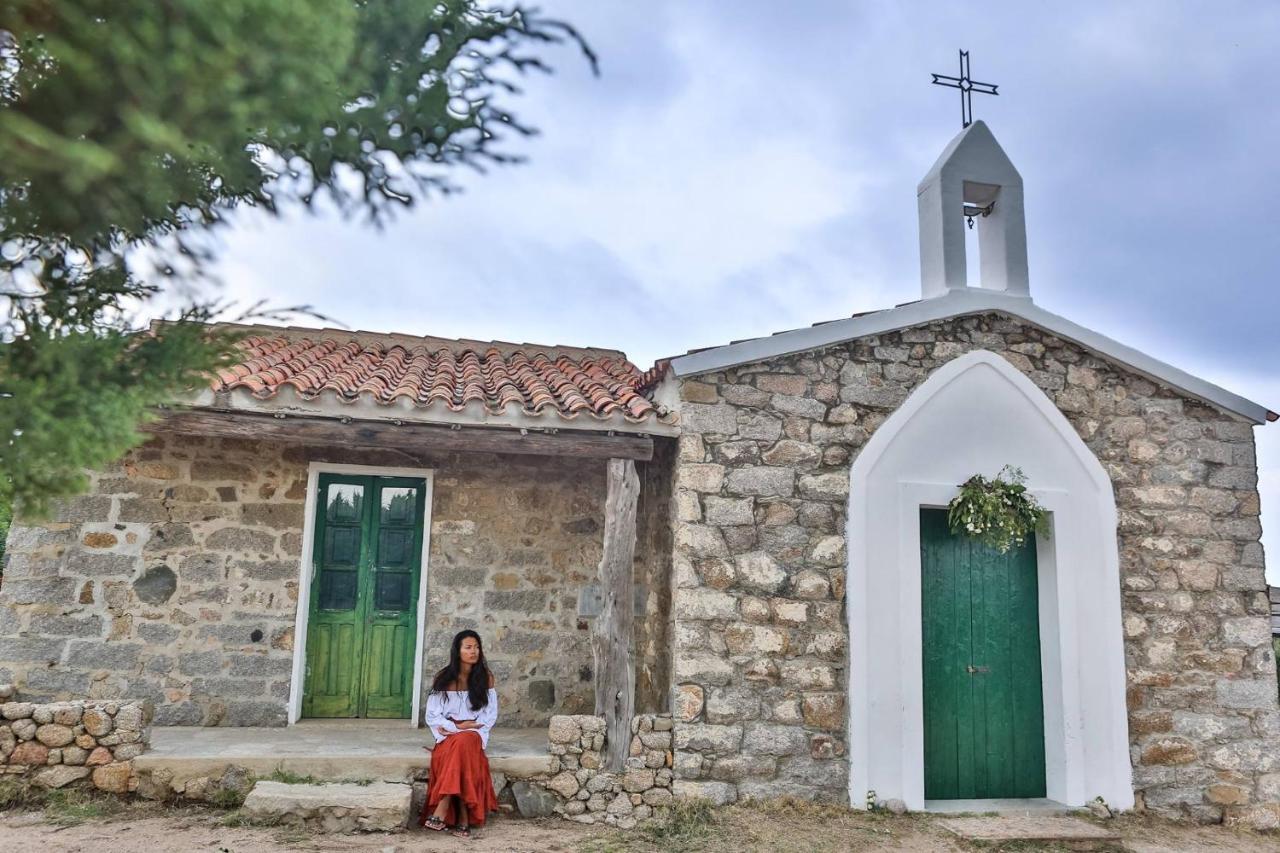 Vila Stazzo La Foci Soluzioni Vista Mare Aglientu Exteriér fotografie